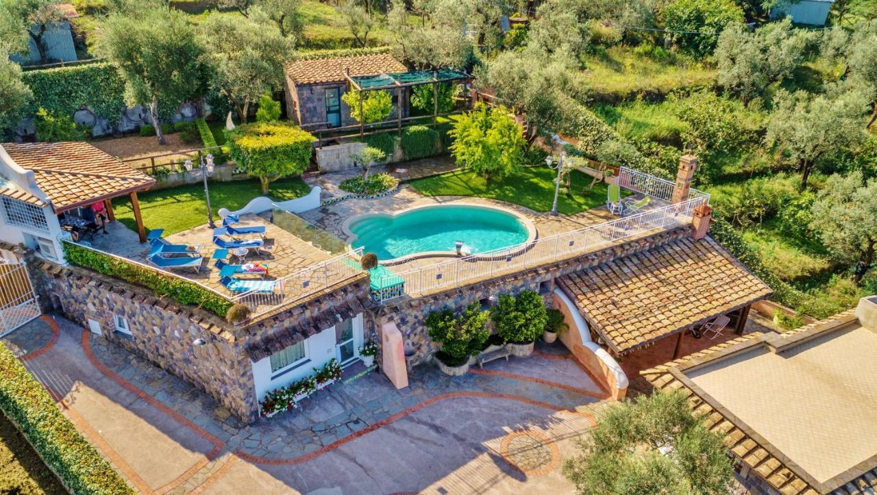 Villa Marika - Private Heated Pool Маса Лубрензе Екстериор снимка